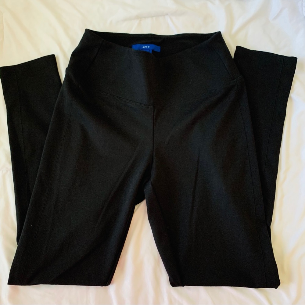 Apt. 9 Black Leggings Size Small